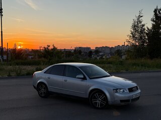 2002 Audi A4 II (B6), серебристый, 290000 рублей, вид 4
