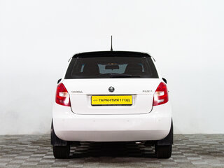 2013 Skoda Fabia II Рестайлинг, белый, 699000 рублей, вид 5