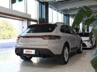 2023 Porsche Macan I Рестайлинг 2, серый, 6823000 рублей, вид 4