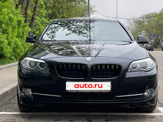 2013 BMW 5 серии 520i VI (F10/F11/F07), чёрный, 2170000 рублей, вид 2