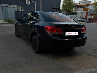 2010 Chevrolet Cruze I, чёрный, 650000 рублей, вид 5
