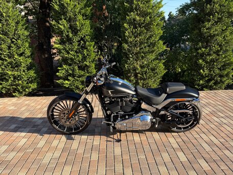 2023 Harley-Davidson Breakout, чёрный, 2700000 рублей, вид 1