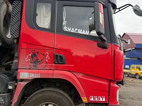 2022 Shacman (Shaanxi) X3000, красный, 7000000 рублей, вид 3
