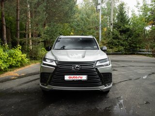 2022 Lexus LX 600 IV, серебристый, 13000000 рублей, вид 2