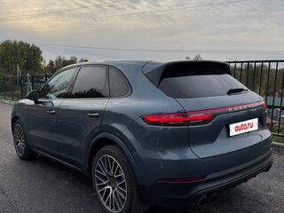 2019 Porsche Cayenne III, голубой, 6850000 рублей, вид 1