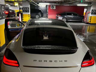 2011 Porsche Panamera 4 I, белый, 2590000 рублей, вид 4