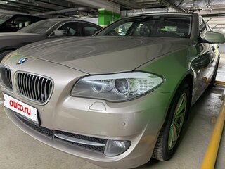 2012 BMW 5 серии 528i VI (F10/F11/F07), бежевый, 1840000 рублей, вид 4