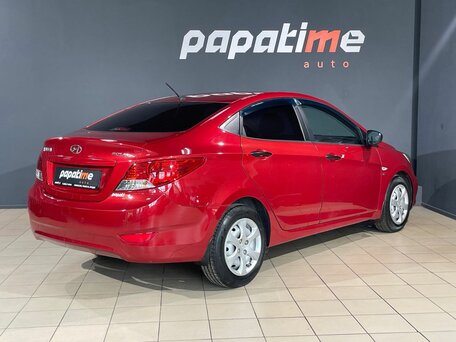 2013 Hyundai Solaris I, красный, 779000 рублей, вид 3