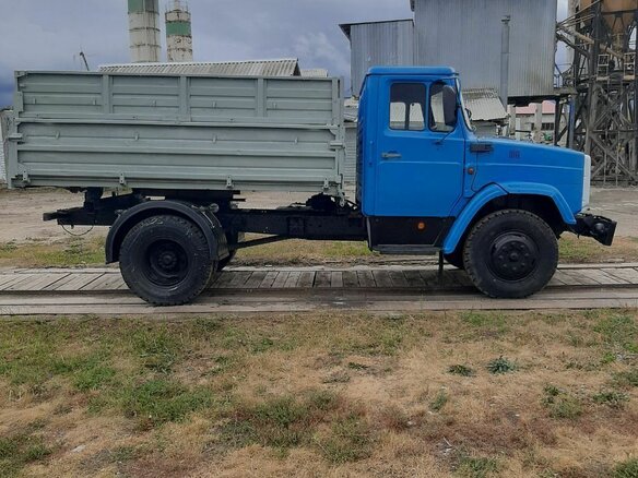 1996 ЗИЛ 4329, голубой, 1200000 рублей - вид 3