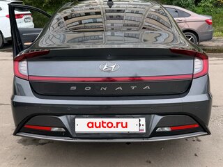 2019 Hyundai Sonata VIII (DN8), серый, 2350000 рублей, вид 3