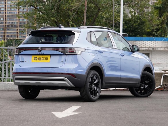 2025 Volkswagen Tharu 300 TSI I Рестайлинг, голубой - вид 4