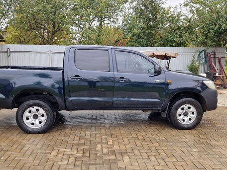 2013 Toyota Hilux VII Рестайлинг, чёрный, 1780000 рублей, вид 5
