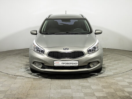 2014 Kia Ceed II, серебристый, 1199777 рублей, вид 2
