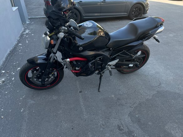 2005 Yamaha FZ6, чёрный, 400000 рублей - вид 9
