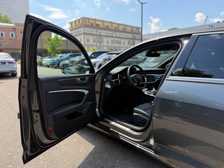 2023 Audi A6 45 TFSI V (C8), чёрный, 4090000 рублей, вид 5