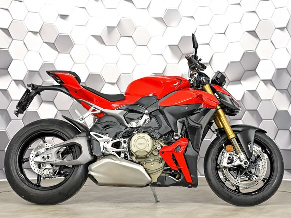 2025 Ducati Streetfighter V4, красный - вид 2