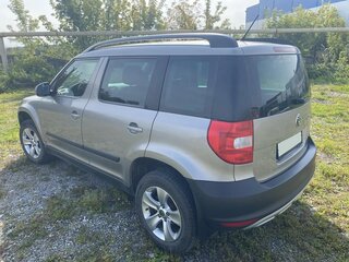 2011 Skoda Yeti I, серый, 720000 рублей, вид 4