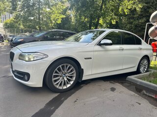 2014 BMW 5 серии 520d VI (F10/F11/F07) Рестайлинг, белый, 1950000 рублей, вид 4