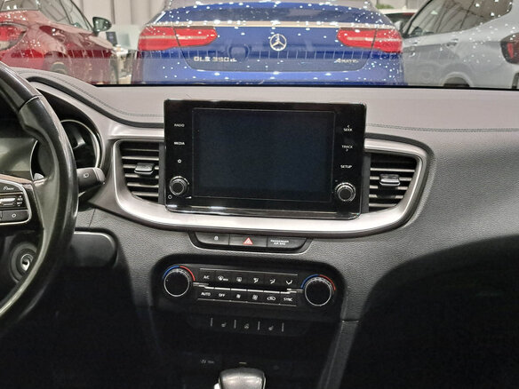 2021 Kia Ceed III Рестайлинг, чёрный, 1850000 рублей - вид 14