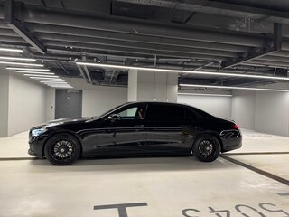 2024 Mercedes-Benz Maybach S-Класс 580 II (Z223), чёрный, 19999999 рублей, вид 1