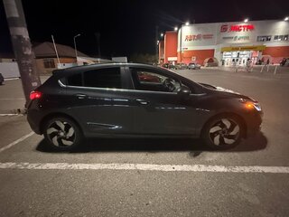 2017 Chevrolet Cruze II, серый, 1200000 рублей, вид 3