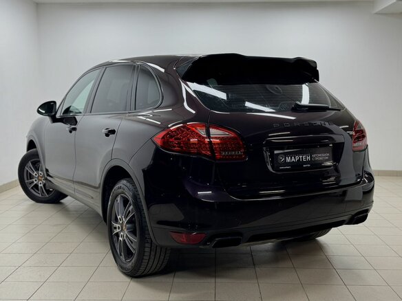 2012 Porsche Cayenne Diesel II (958), фиолетовый, 2398000 рублей - вид 3