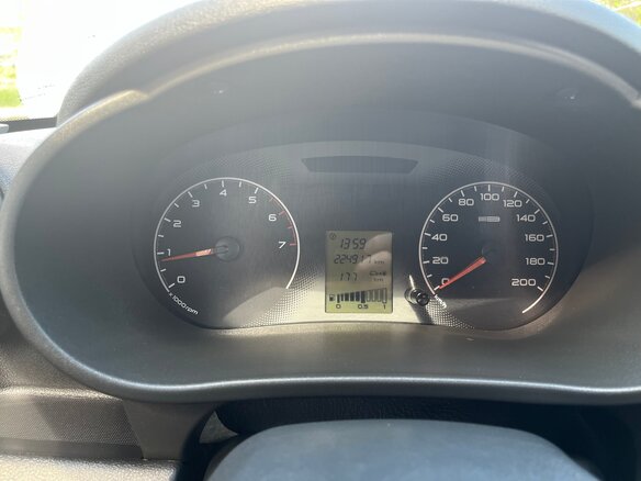 2012 Lada (ВАЗ) Granta I, серебристый, 390000 рублей - вид 6