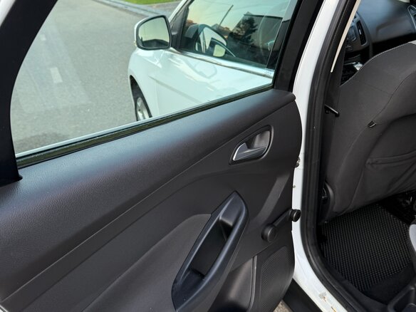 2014 Ford Focus III, белый, 890000 рублей - вид 15