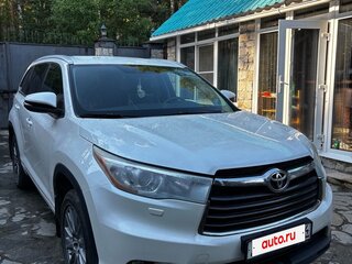 2014 Toyota Highlander III (XU50), белый, 2780000 рублей, вид 2
