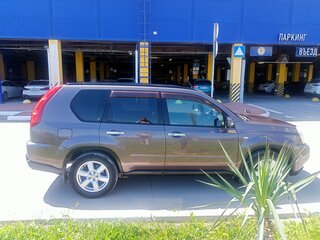 2010 Nissan X-Trail II Рестайлинг, коричневый, 1065500 рублей, вид 3