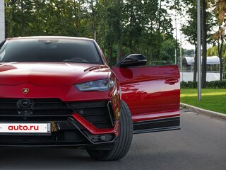 2022 Lamborghini Urus S I Рестайлинг, красный, 29500000 рублей, вид 4
