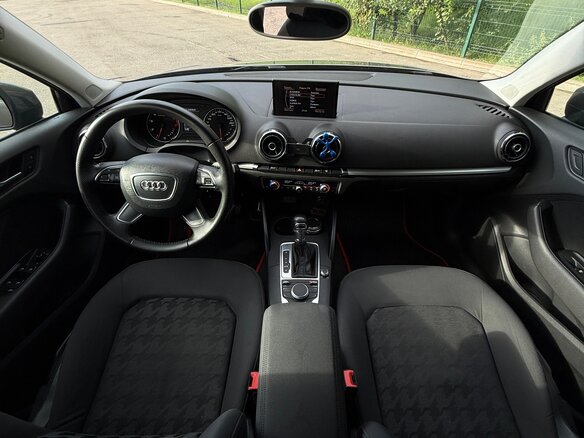 2014 Audi A3 III (8V), серый, 1500000 рублей - вид 15