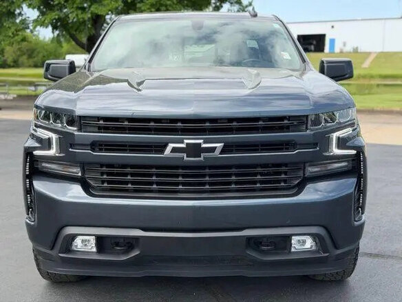 2022 Chevrolet Silverado Crew Cab 8-speed IV (T1XX), чёрный, 5822000 рублей - вид 1