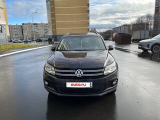 2015 Volkswagen Tiguan I Рестайлинг, серый, 1400000 рублей, вид 1