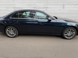 2016 Mercedes-Benz E-Класс 200 V (W213, S213, C238), зелёный, 1790000 рублей, вид 3