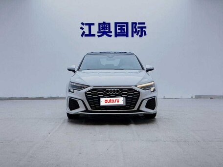 2023 Audi A3 Sportback 35 TFSI IV (8Y), белый, 1800000 рублей, вид 2