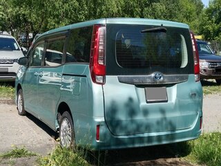 2014 Toyota Noah III (R80), зелёный, 1321000 рублей, вид 3