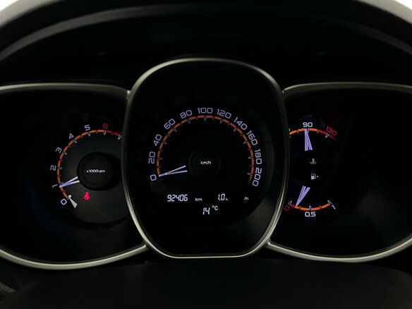 2018 Lada (ВАЗ) Vesta SW I, серебристый, 997000 рублей - вид 10