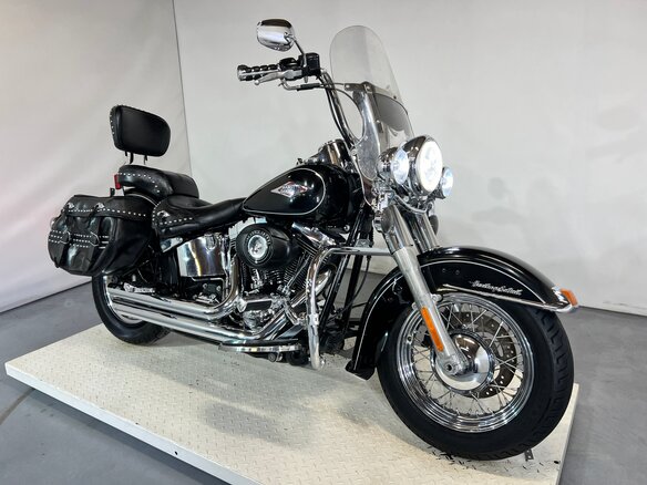 2012 Harley-Davidson Heritage, чёрный, 660000 рублей - вид 4