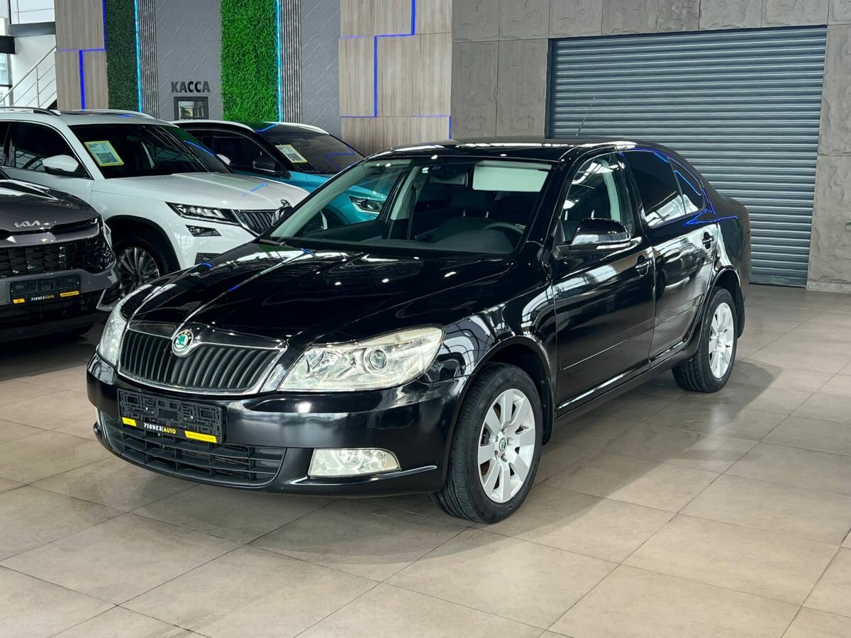 Открыть фотографии: Skoda Octavia II (A5) Рестайлинг