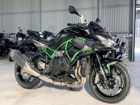 2017 Kawasaki Z H2, зелёный, 1570000 рублей, вид 1