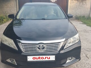 2012 Toyota Camry VII (XV50), чёрный, 1350000 рублей, вид 2