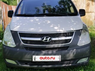 2011 Hyundai H-1 II, белый, 1450000 рублей, вид 3