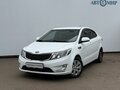 2014 Kia Rio 6-speed III, белый, 750000 рублей