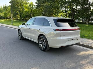 2024 Li Auto (Lixiang) L6 I, белый, 5320000 рублей, вид 4