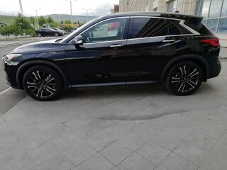 2021 Infiniti QX50 II, чёрный, 3330000 рублей, вид 3