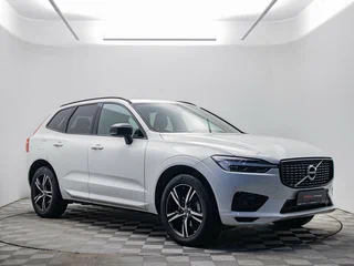 2020 Volvo XC60 II, белый, 4489000 рублей, вид 3