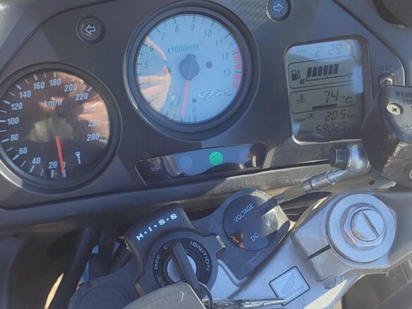 2000 Honda VFR 800, зелёный - вид 18