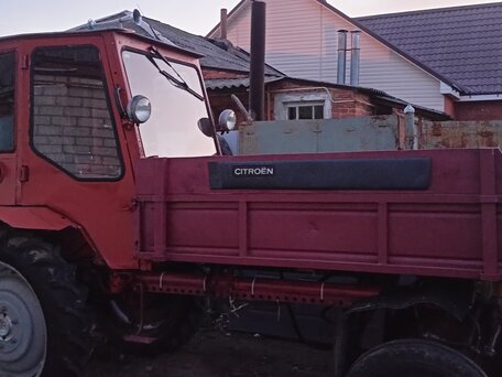 1983 ХТЗ Т-16, красный, 270000 рублей, вид 4