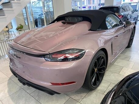 2021 Porsche Boxster IV 718 (982), розовый, 10900000 рублей, вид 3